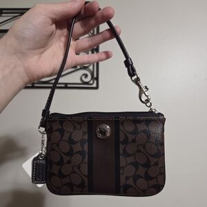 NEW Y2K Coach Brown/Black Signature Stripe PVC Leather Wristlet